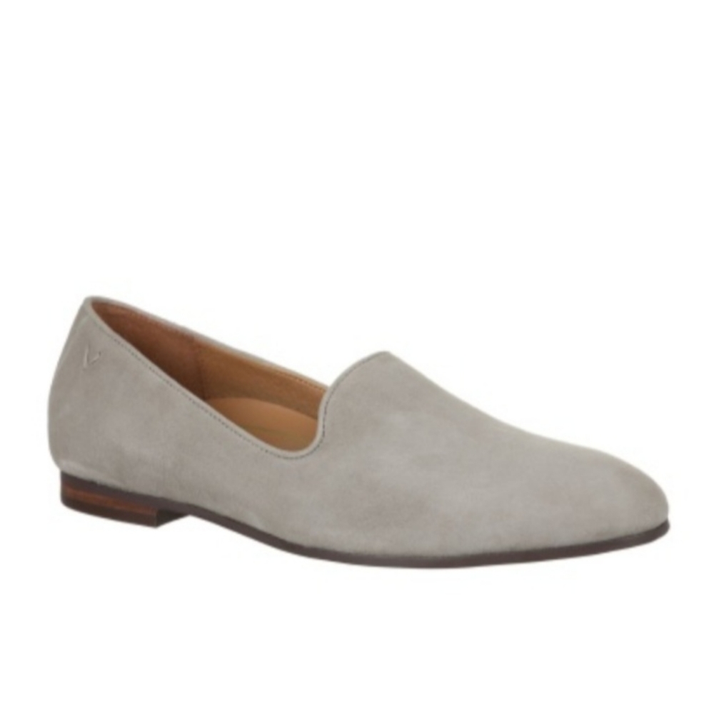 NWOT Vionic Willa gray suede loafers size 7.5